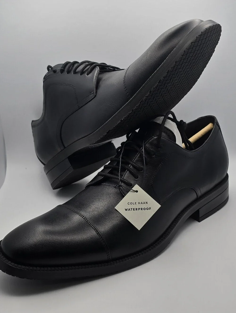 Cole Haan Men's Modern Classics Cap Toe Oxfords C34136 Black Wp